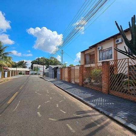 Вилла Casa Com Piscina Proximo Atrativos/ Wifi/ Garagem Фос-ду-Игуасу Экстерьер фото