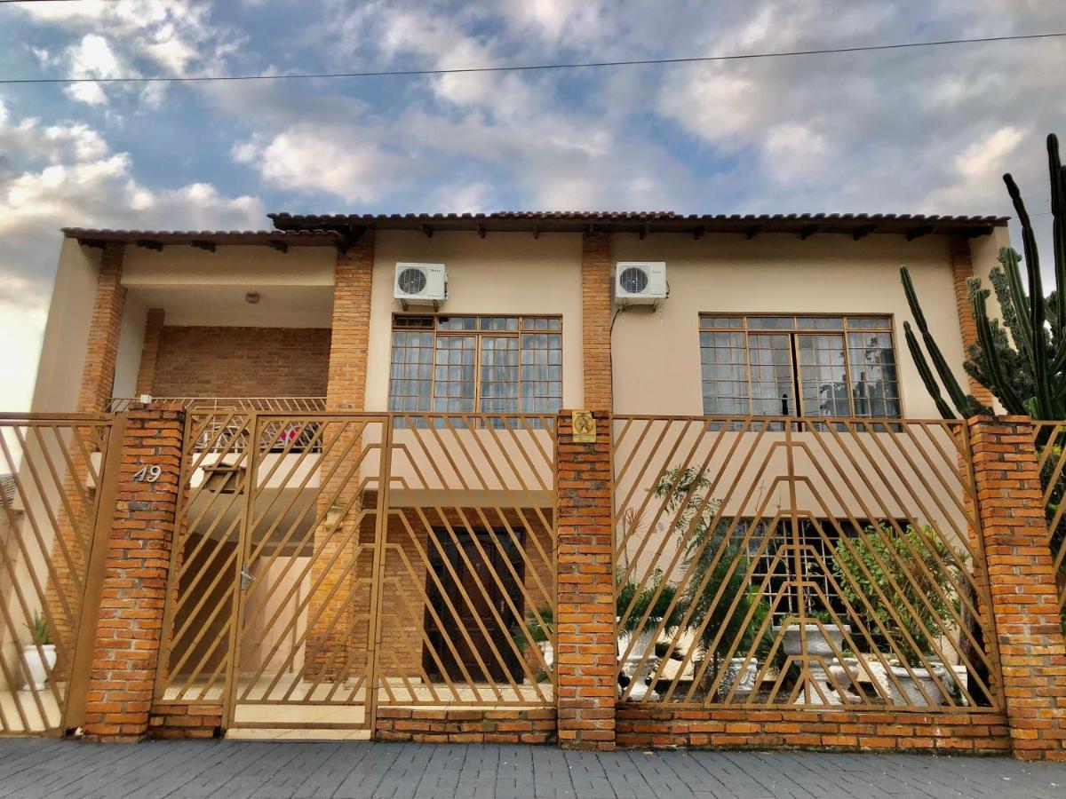 Вилла Casa Com Piscina Proximo Atrativos/ Wifi/ Garagem Фос-ду-Игуасу Экстерьер фото