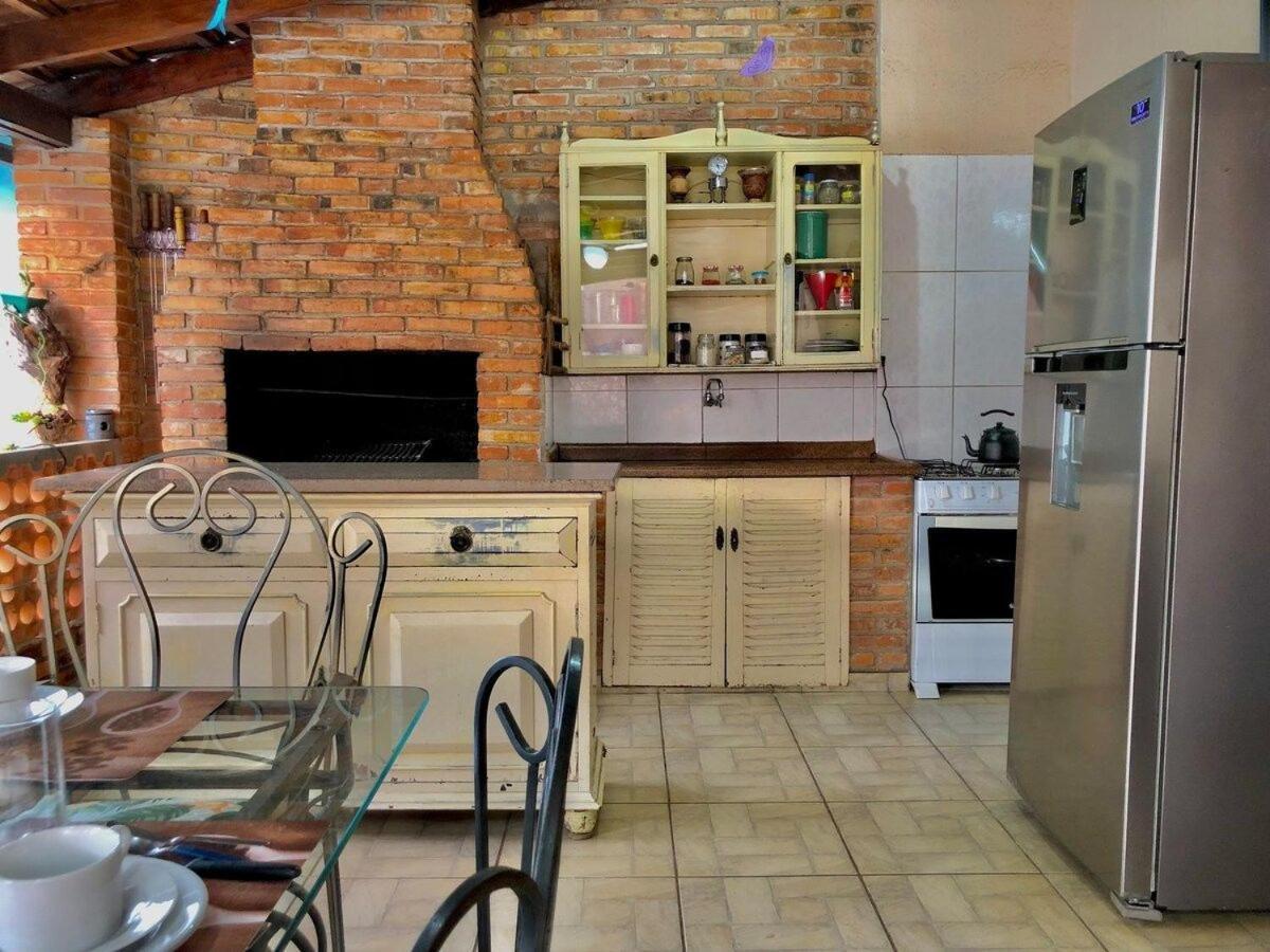 Вилла Casa Com Piscina Proximo Atrativos/ Wifi/ Garagem Фос-ду-Игуасу Экстерьер фото