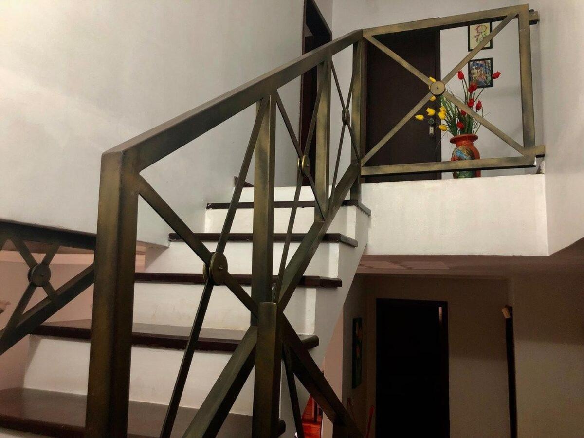 Вилла Casa Com Piscina Proximo Atrativos/ Wifi/ Garagem Фос-ду-Игуасу Экстерьер фото